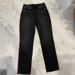 Madewell jeans in black. Never worn